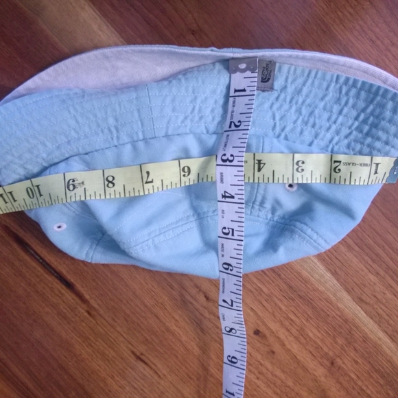 North Face bucket hat - Picture 3 of 9